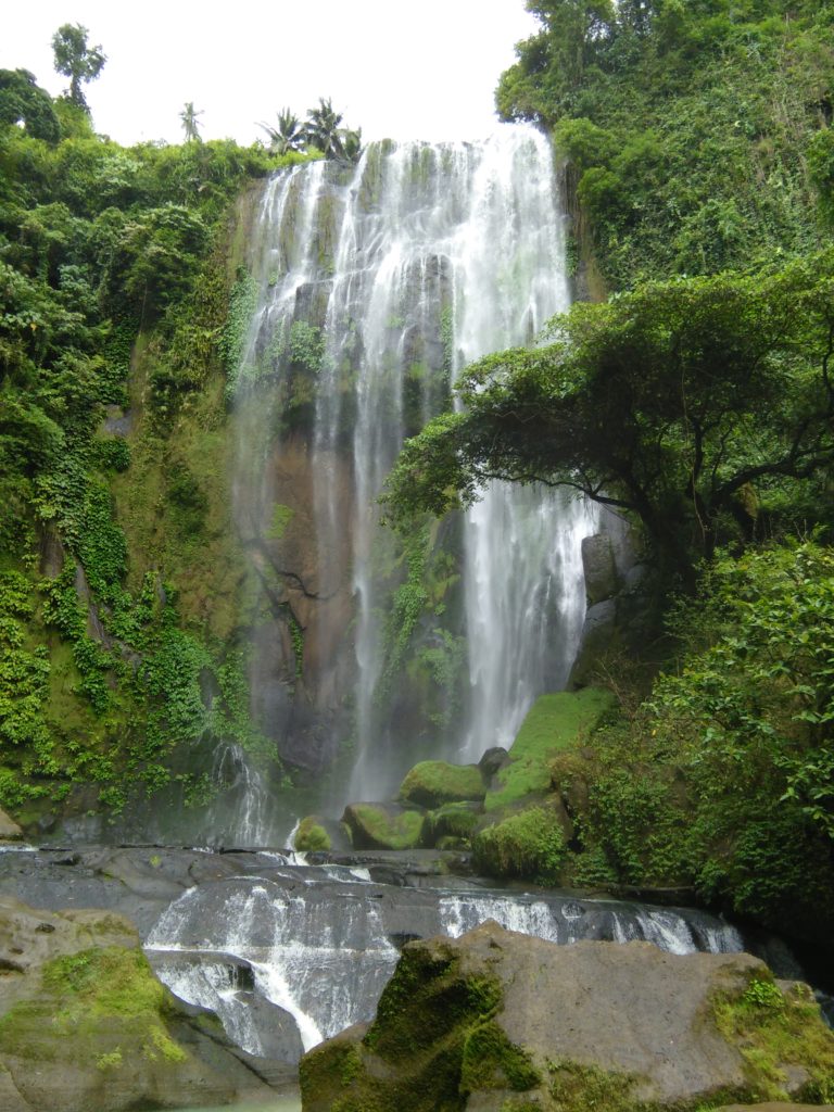 Luisiana Laguna Hulugan Falls_1